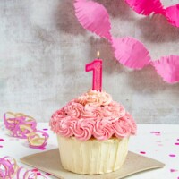 https://rutgerbakt.nl/taart-recepten/zelf-een-smash-cake-bakken/